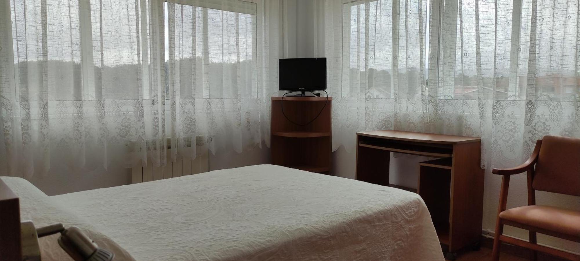 Hotel A Roda Valdoviño Buitenkant foto